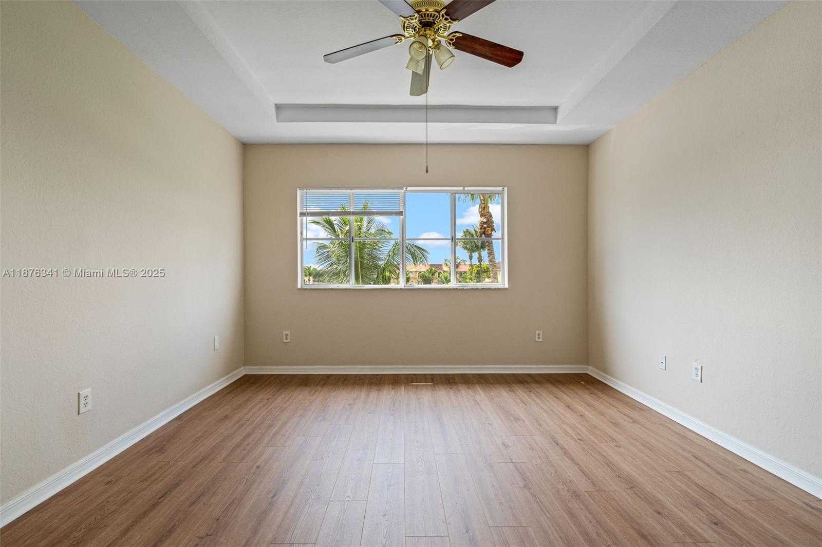 Small Image of 16620 SOUTH WEST 70TH ST, Miami Number 30