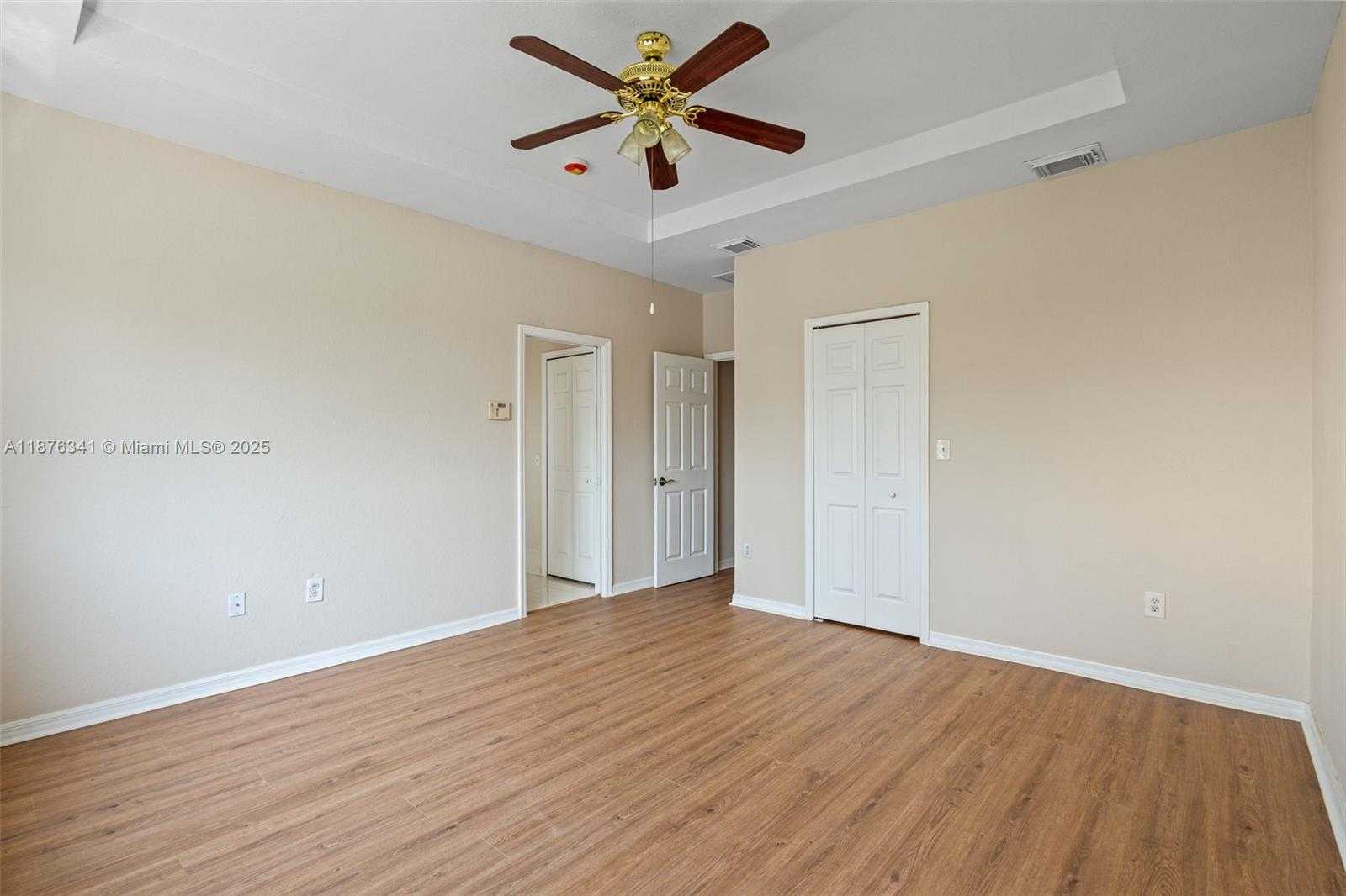 Small Image of 16620 SOUTH WEST 70TH ST, Miami Number 31