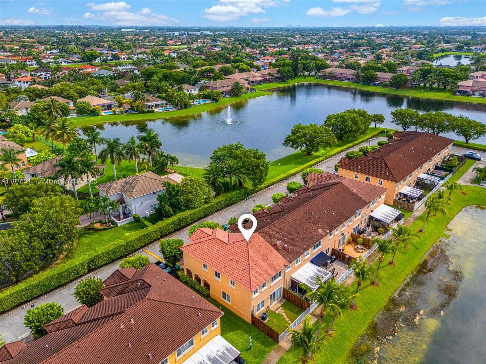 Small Image of 16620 SOUTH WEST 70TH ST, Miami Number 42
