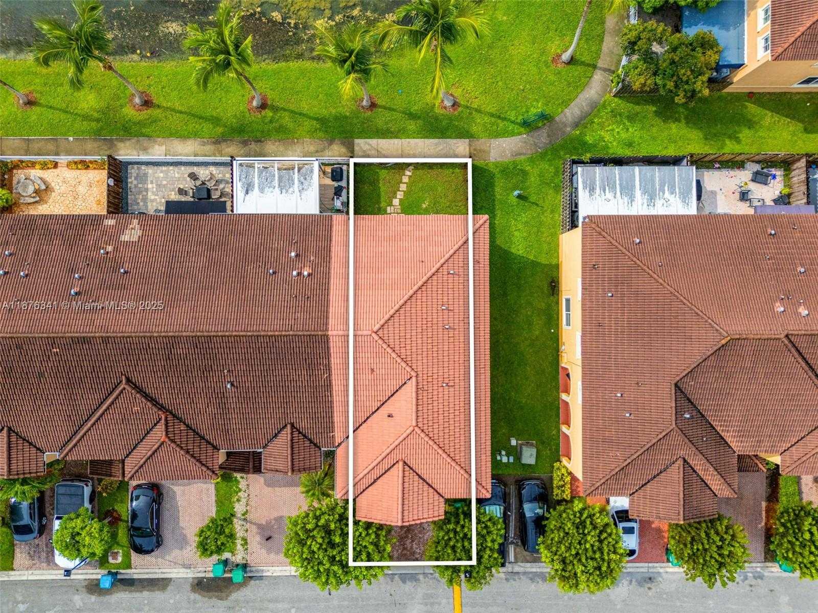 Small Image of 16620 SOUTH WEST 70TH ST, Miami Number 44
