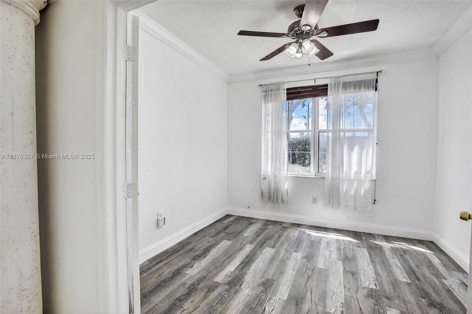 Small Image of 3306 SOUTH WEST 171ST TER, Miramar Number 8