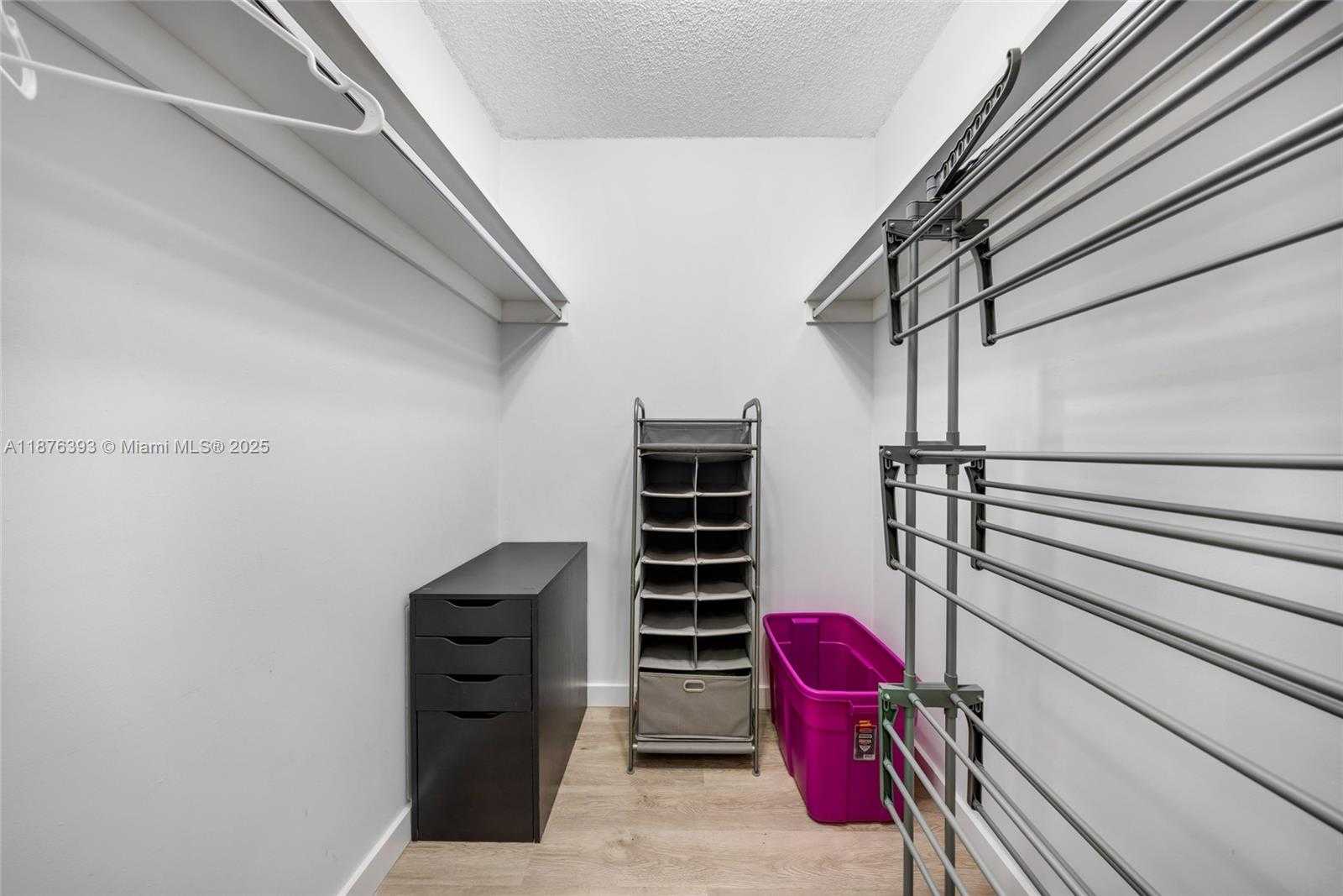 Small Image of 1228 WEST AVE #312, Miami Beach Number 12