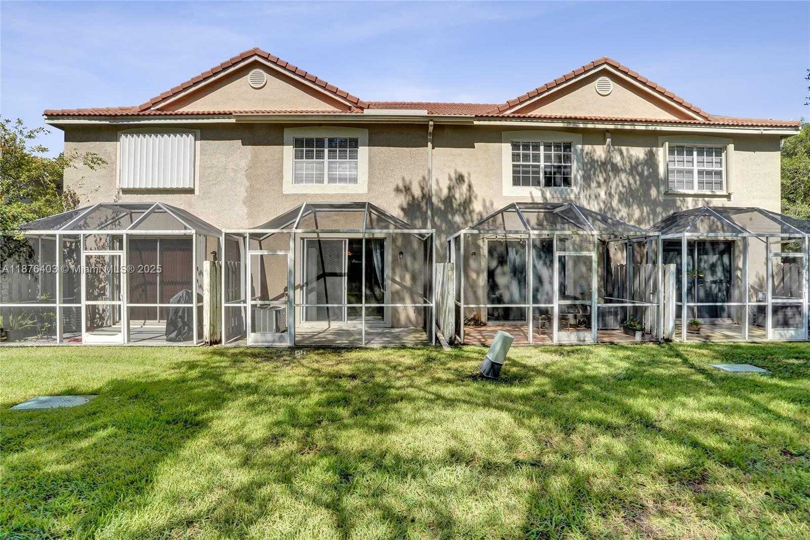 Small Image of 1210 SORRENTO DR #1210, Weston Number 35