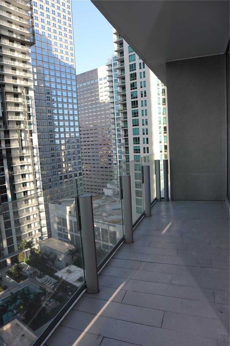 Small Image of 300 BISCAYNE BLVD WAY #2308, Miami Number 17