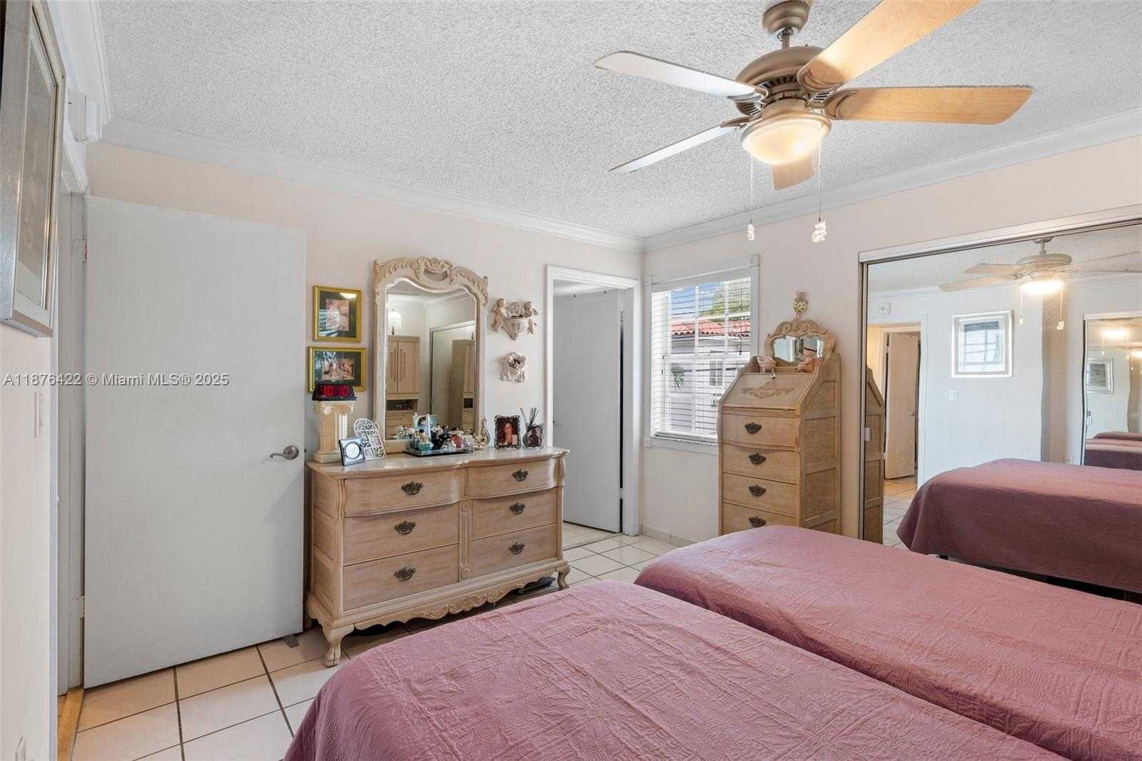 Small Image of 49 MAJORCA AVE #203, Coral Gables Number 12