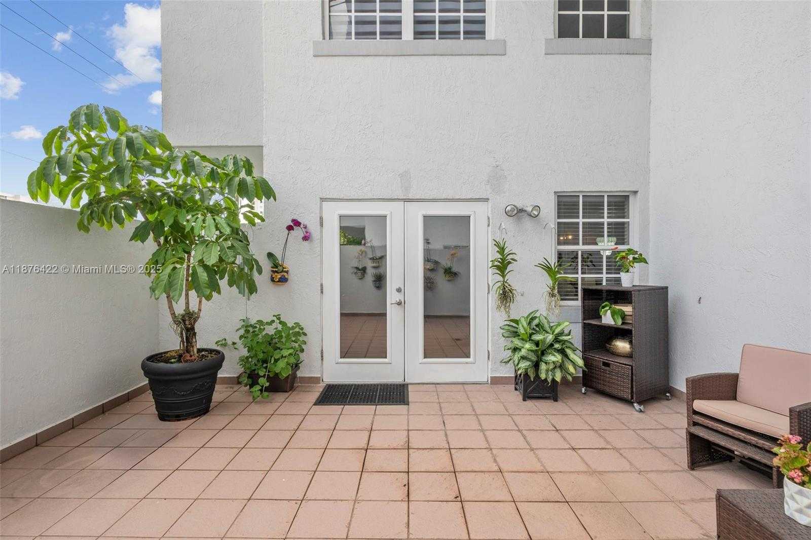 Small Image of 49 MAJORCA AVE #203, Coral Gables Number 18