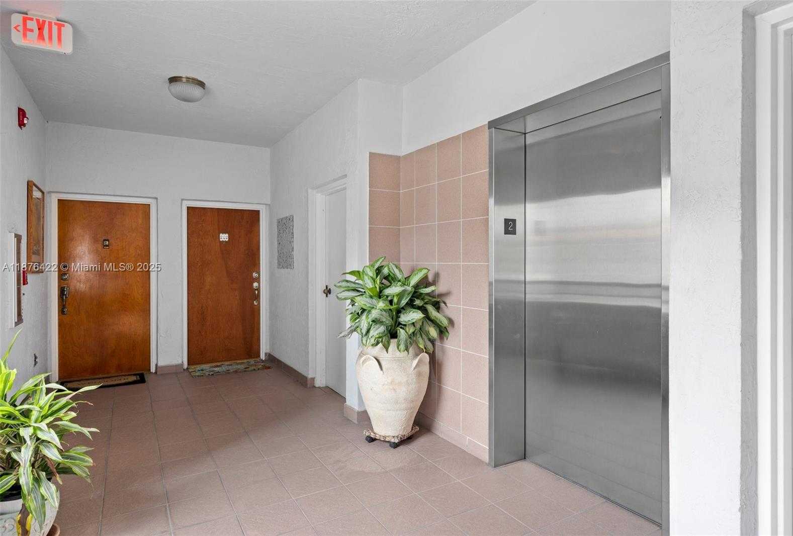 Small Image of 49 MAJORCA AVE #203, Coral Gables Number 21