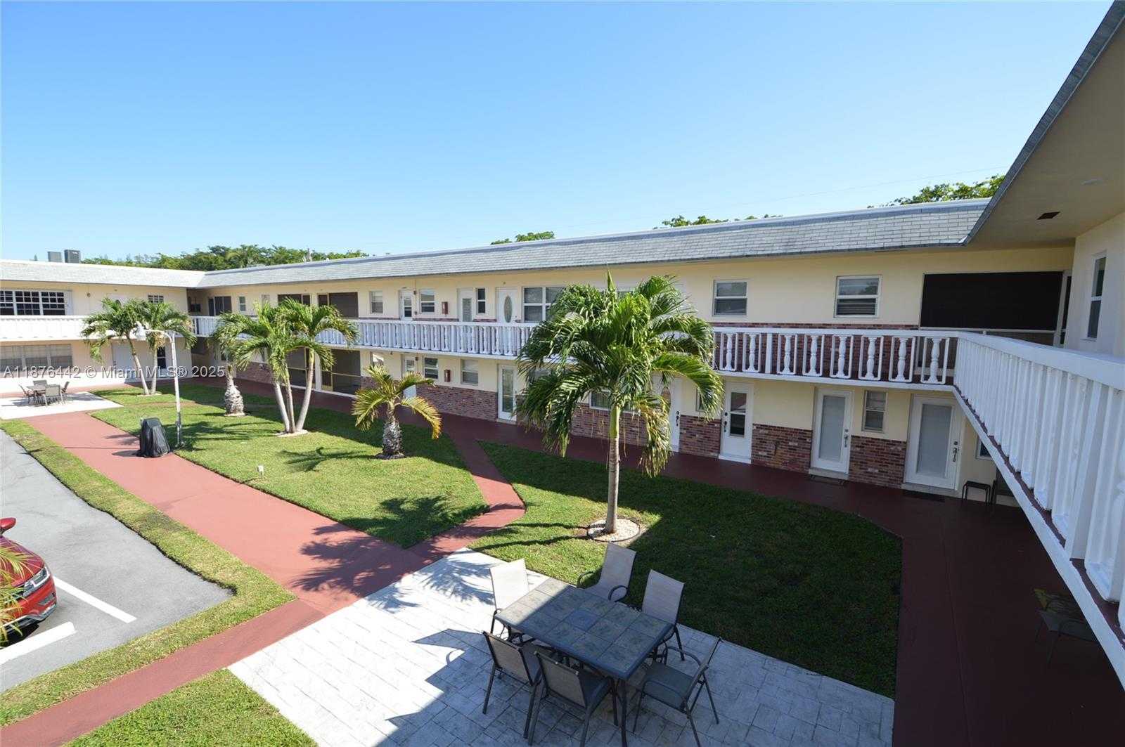 Small Image of 1451 NORTH 12TH CT #8B, Hollywood Number 15
