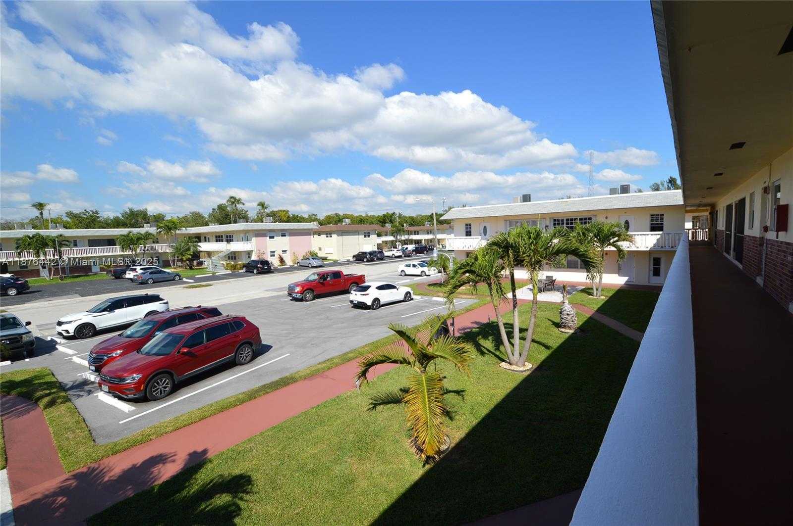 Small Image of 1451 NORTH 12TH CT #8B, Hollywood Number 16