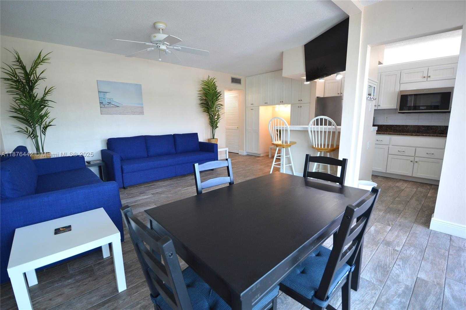 Small Image of 1451 NORTH 12TH CT #8B, Hollywood Number 4