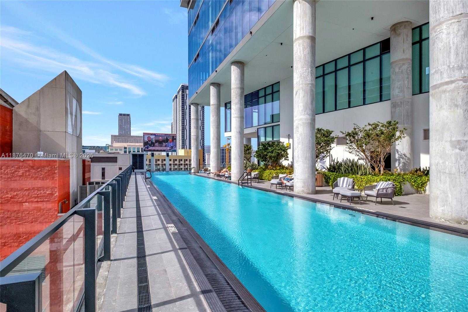 Small Image of 398 NORTH EAST 5TH ST #1407, Miami Number 25