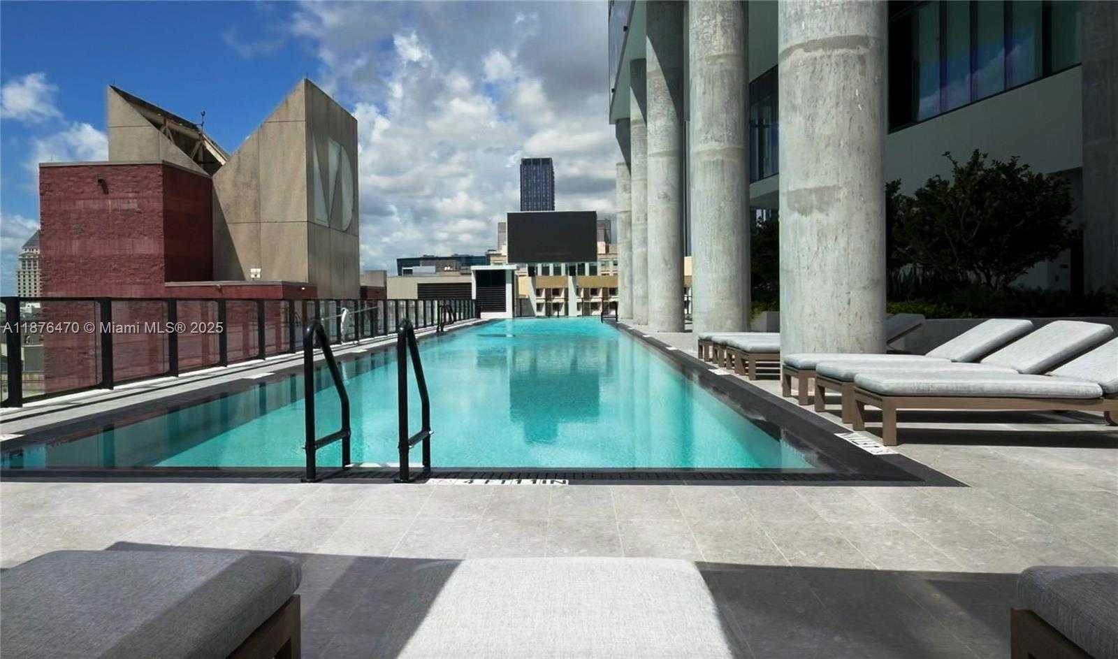 Small Image of 398 NORTH EAST 5TH ST #1407, Miami Number 42