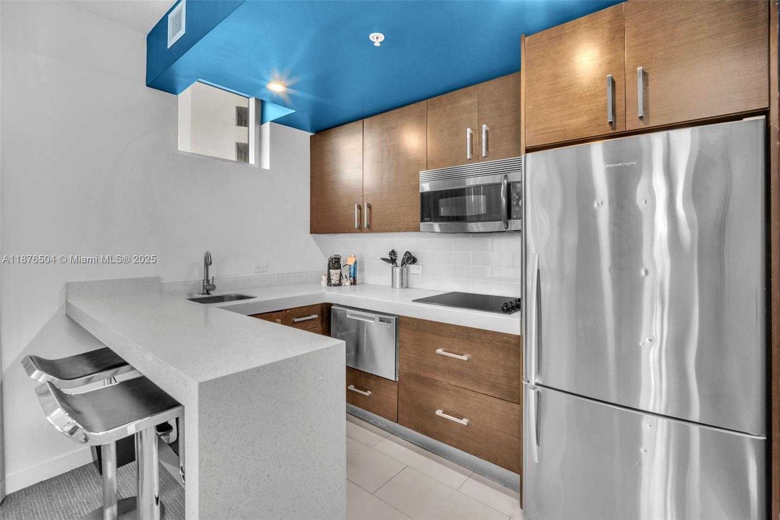 Small Image of 17315 COLLINS AVE #607, Sunny Isles Beach Number 3