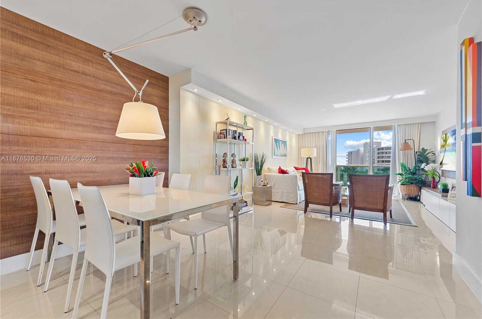 Small Image of 100 BAYVIEW DR #507, Sunny Isles Beach Number 14