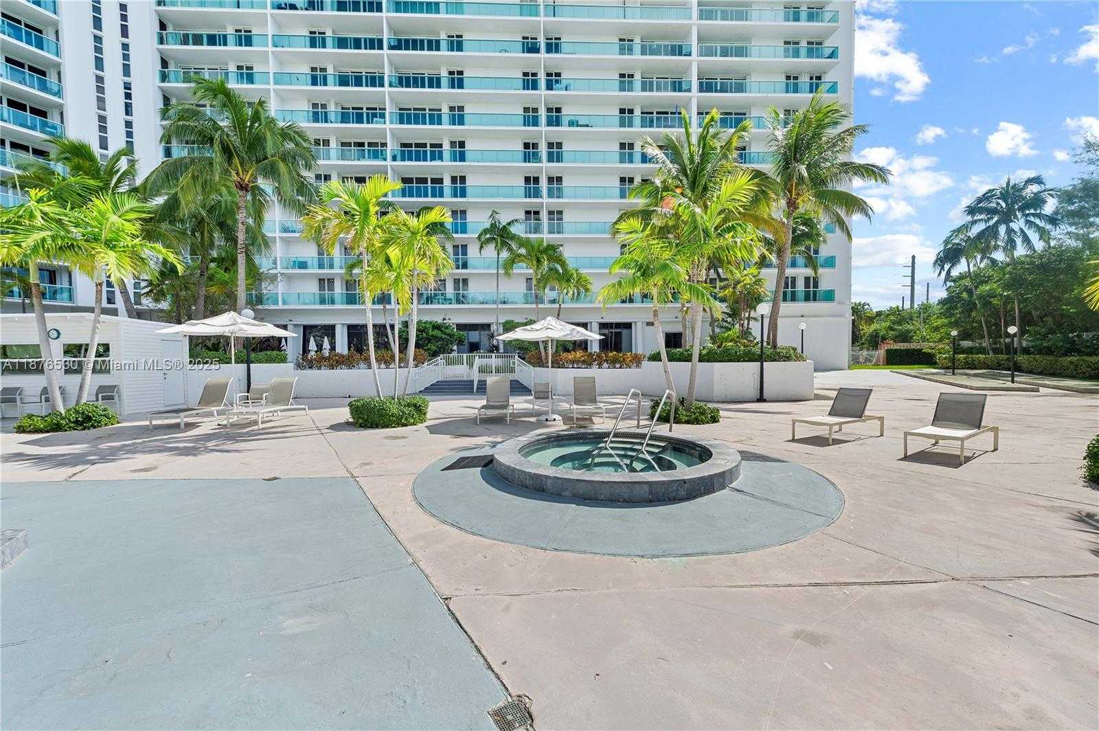 Small Image of 100 BAYVIEW DR #507, Sunny Isles Beach Number 46