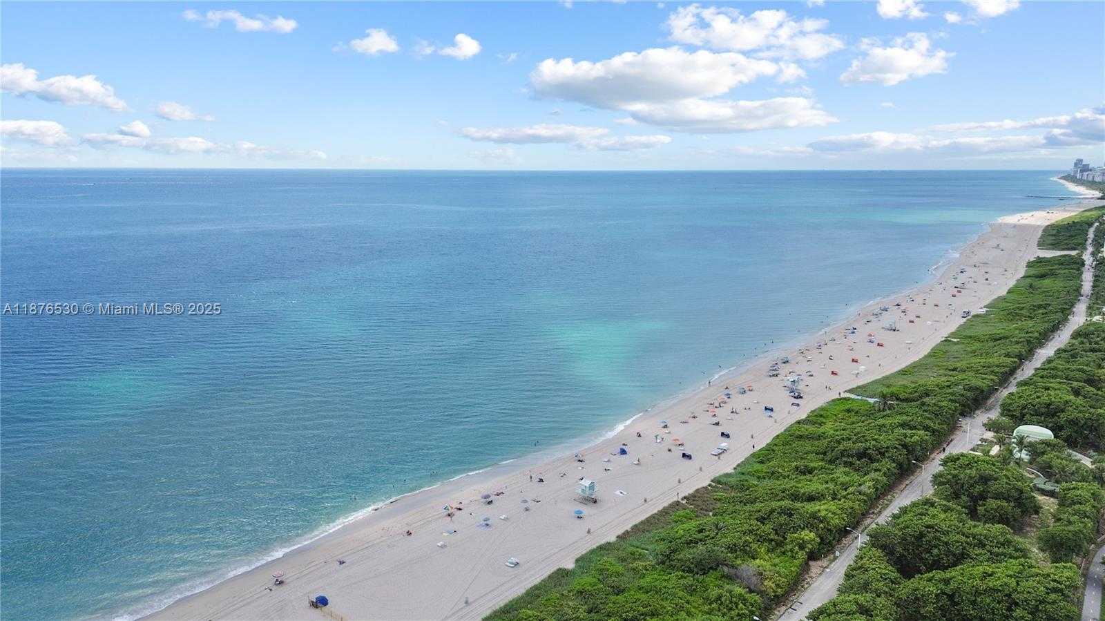 Small Image of 100 BAYVIEW DR #507, Sunny Isles Beach Number 47