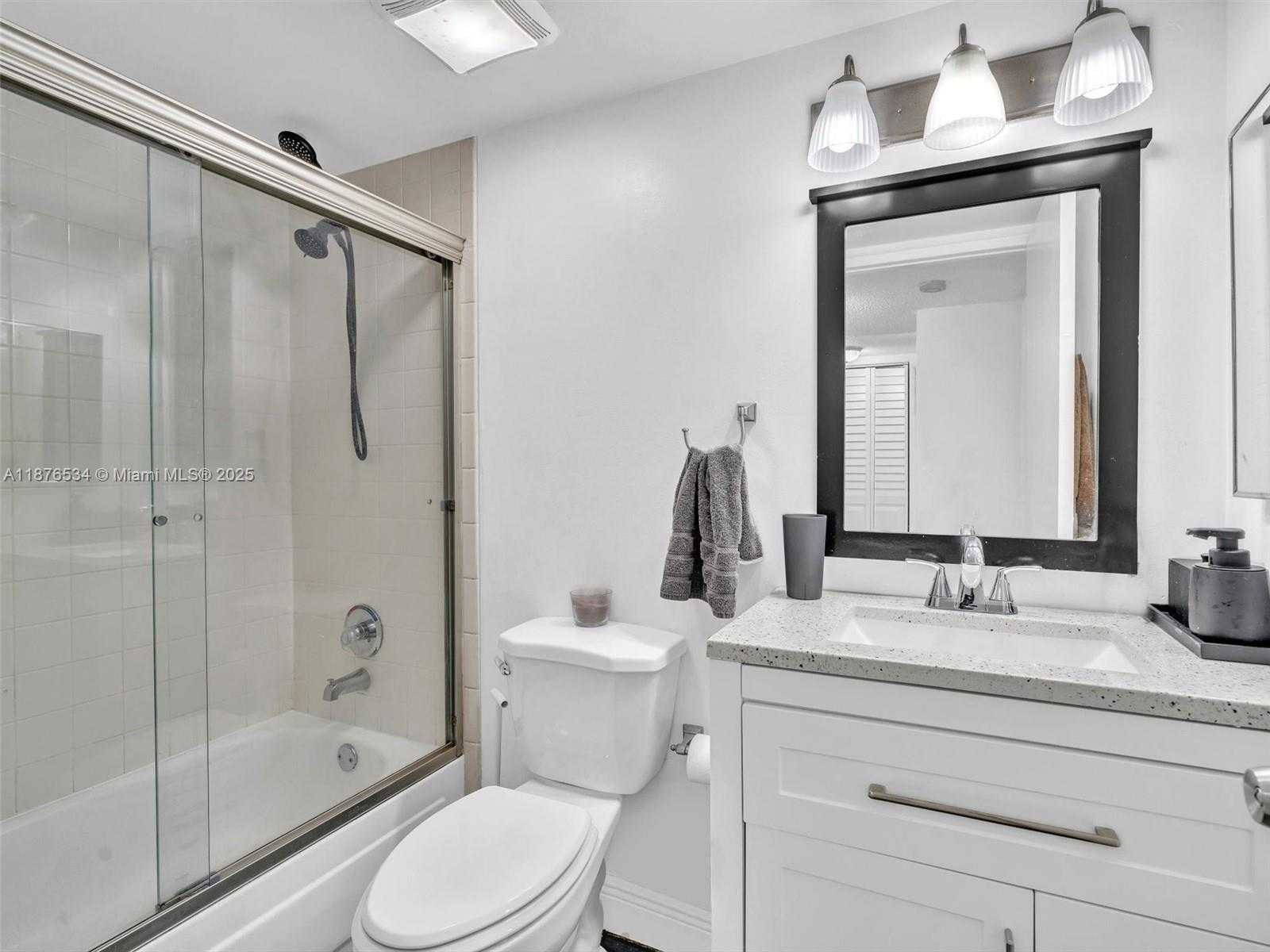 Small Image of 800 NORTH MIAMI AVE #E1204, Miami Number 19