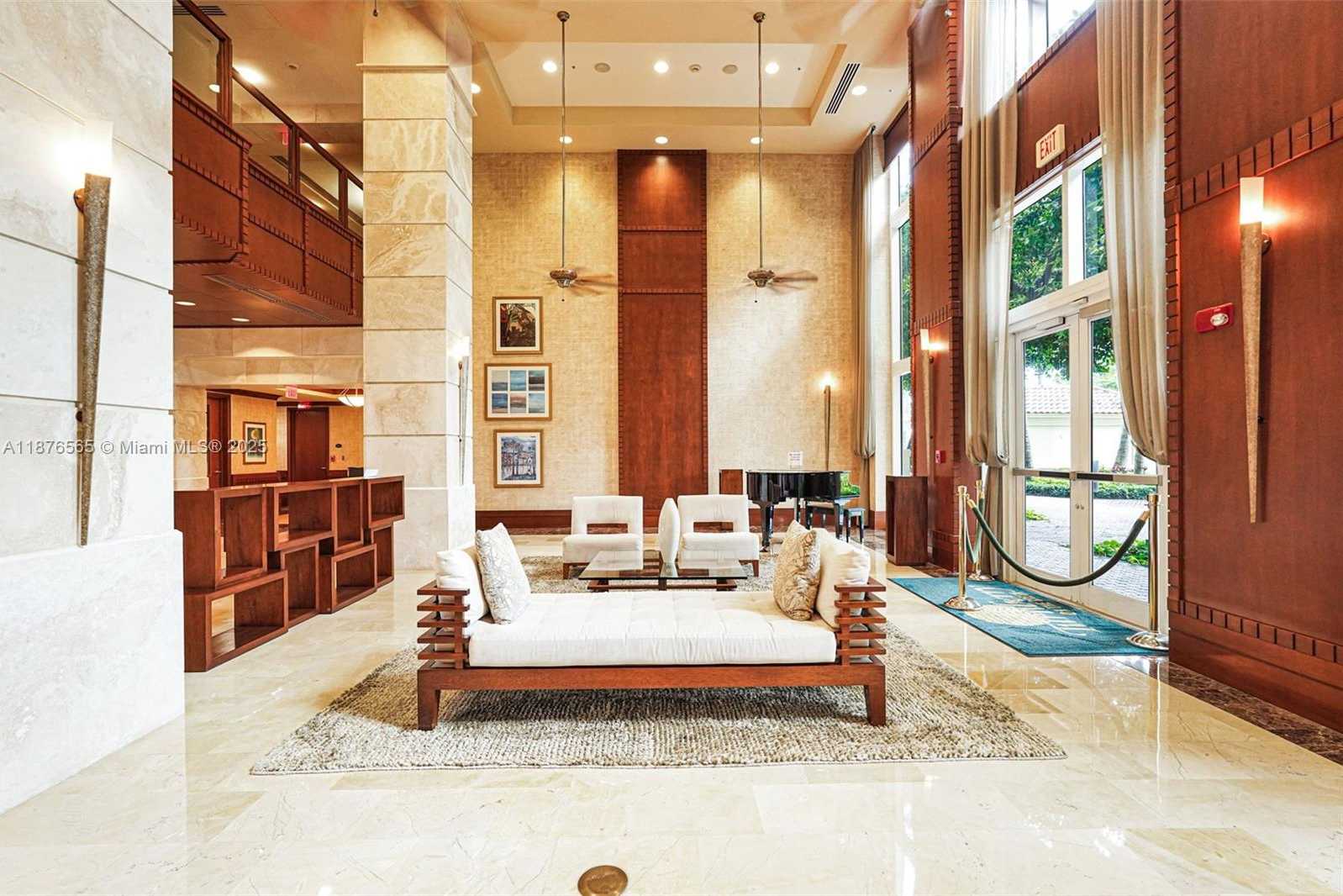 Small Image of 19501 WEST COUNTRY CLUB DR #207, Aventura Number 2