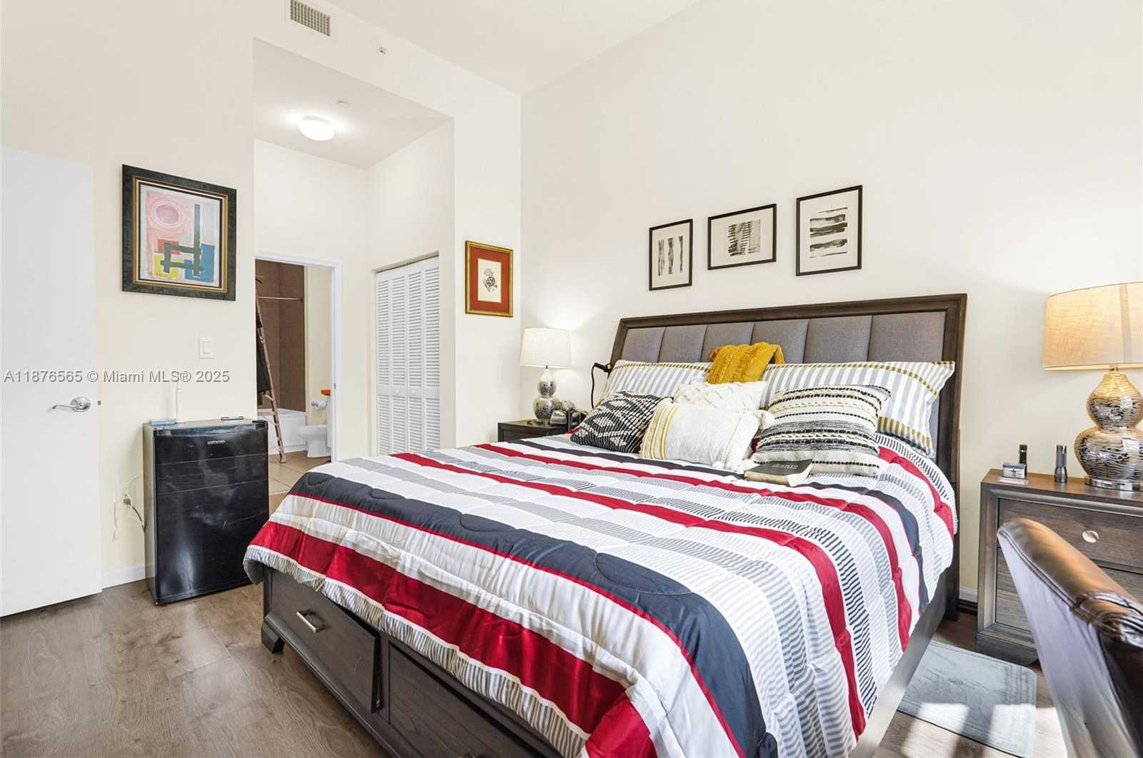 Small Image of 19501 WEST COUNTRY CLUB DR #207, Aventura Number 20