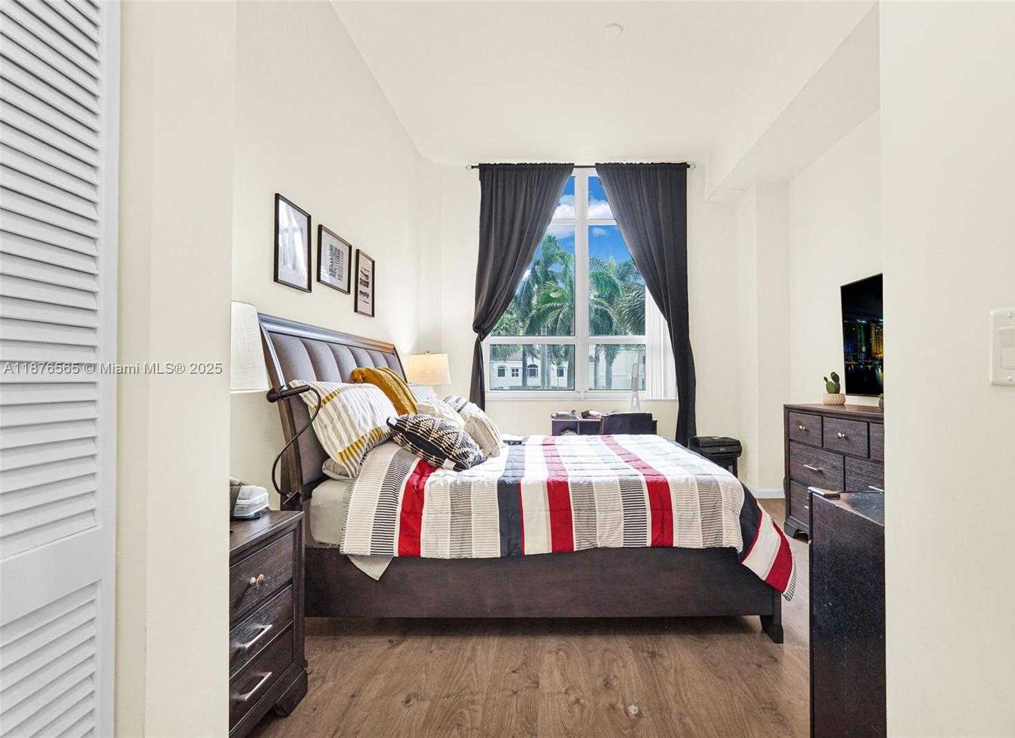 Small Image of 19501 WEST COUNTRY CLUB DR #207, Aventura Number 22