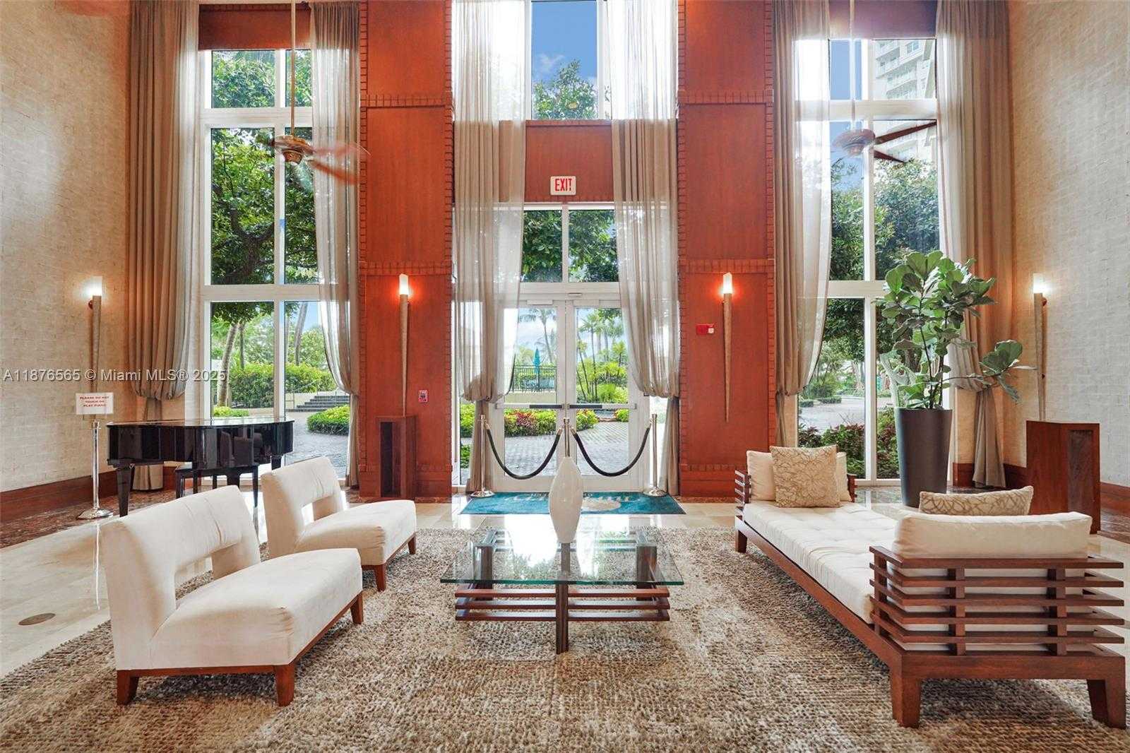 Small Image of 19501 WEST COUNTRY CLUB DR #207, Aventura Number 3
