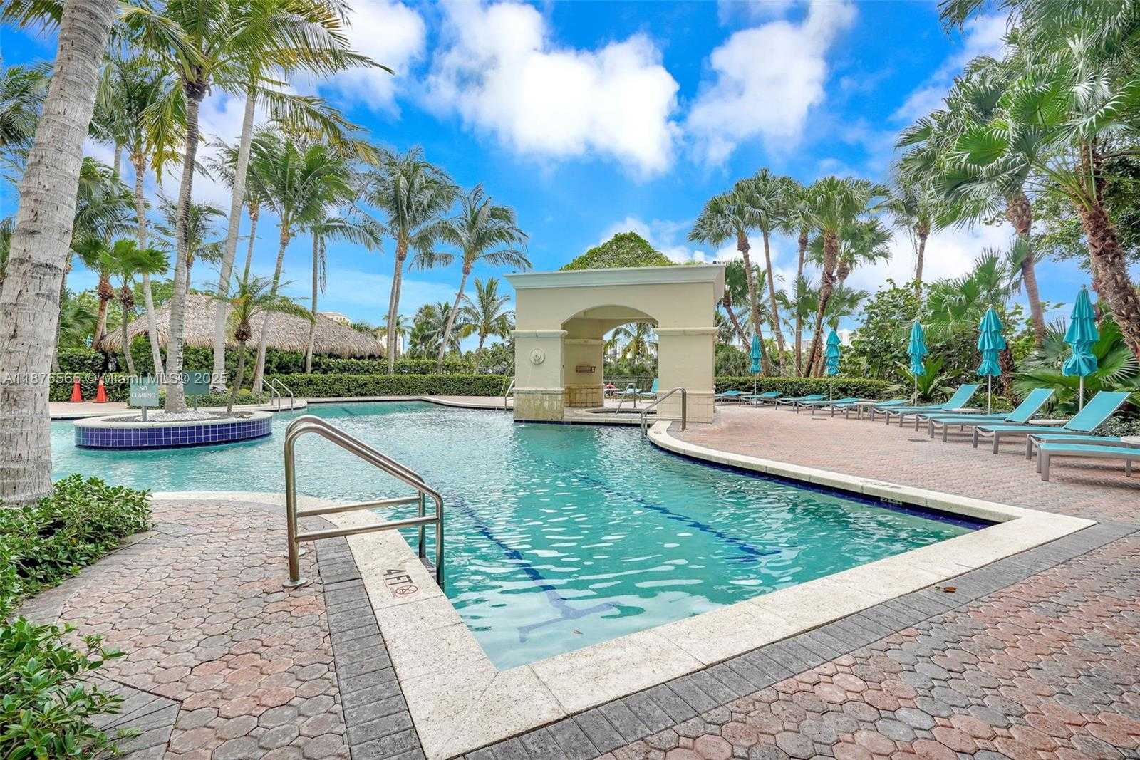 Small Image of 19501 WEST COUNTRY CLUB DR #207, Aventura Number 34