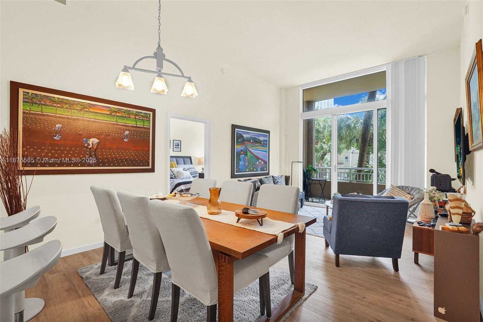 Small Image of 19501 WEST COUNTRY CLUB DR #207, Aventura Number 6
