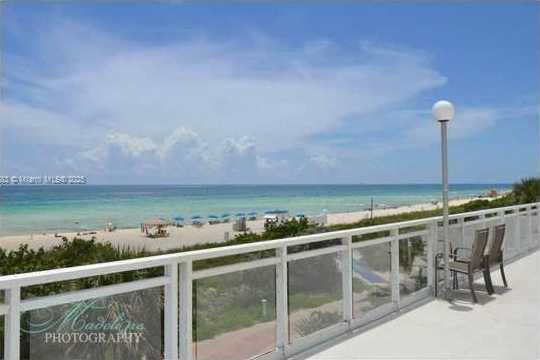 Small Image of 7135 COLLINS AVE #1022, Miami Beach Number 16
