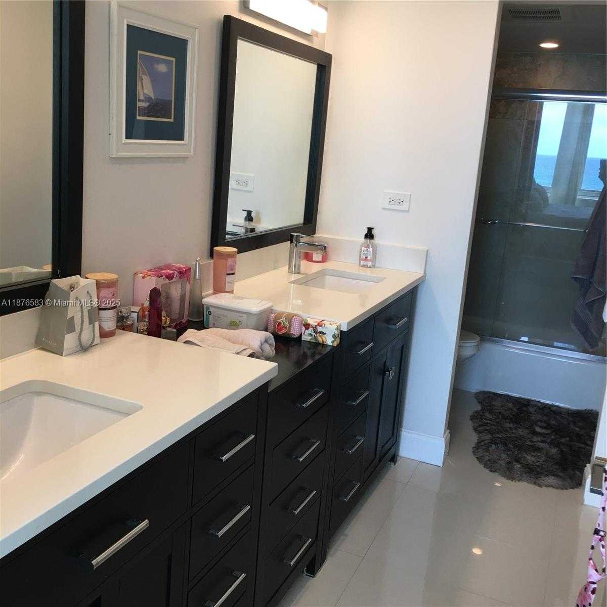 Small Image of 7135 COLLINS AVE #1022, Miami Beach Number 22