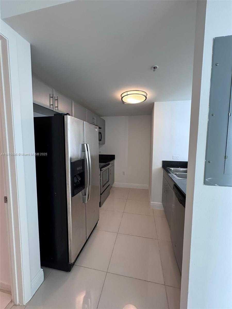 Small Image of 1861 NORTH WEST S RIVER DR #1801, Miami Number 16