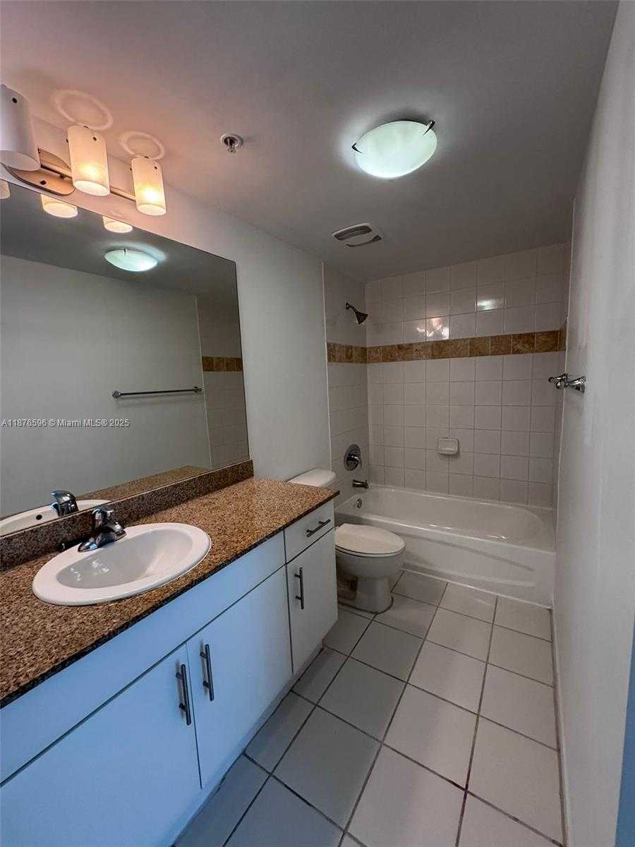 Small Image of 1861 NORTH WEST S RIVER DR #1801, Miami Number 19