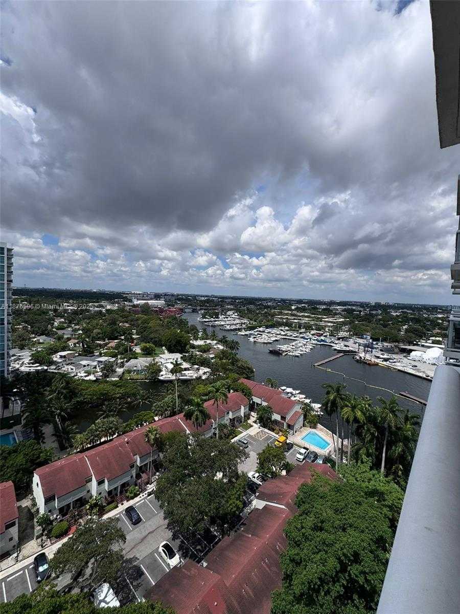 Small Image of 1861 NORTH WEST S RIVER DR #1801, Miami Number 20