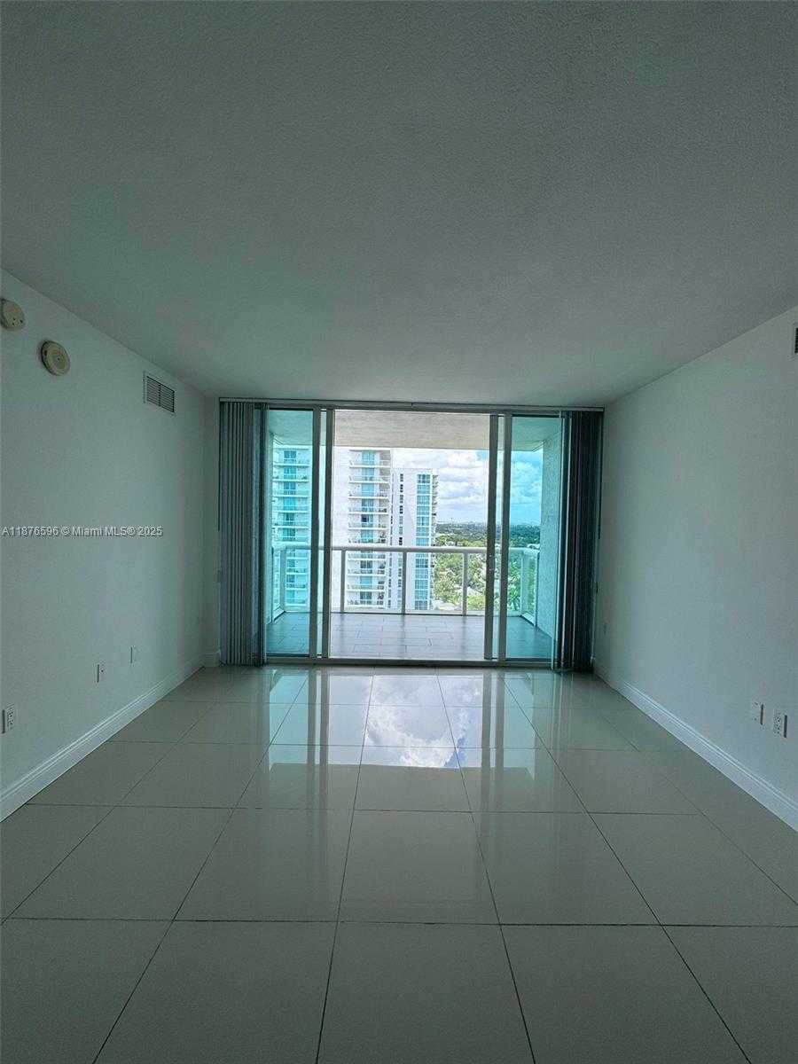 Small Image of 1861 NORTH WEST S RIVER DR #1801, Miami Number 21