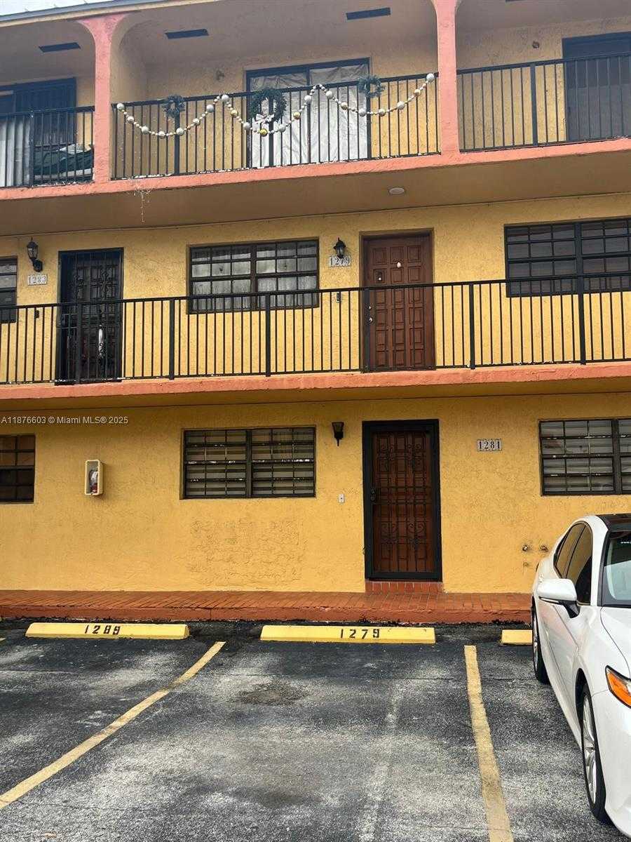 Small Image of 1279 WEST 51ST PL #B-13, Hialeah Number 18
