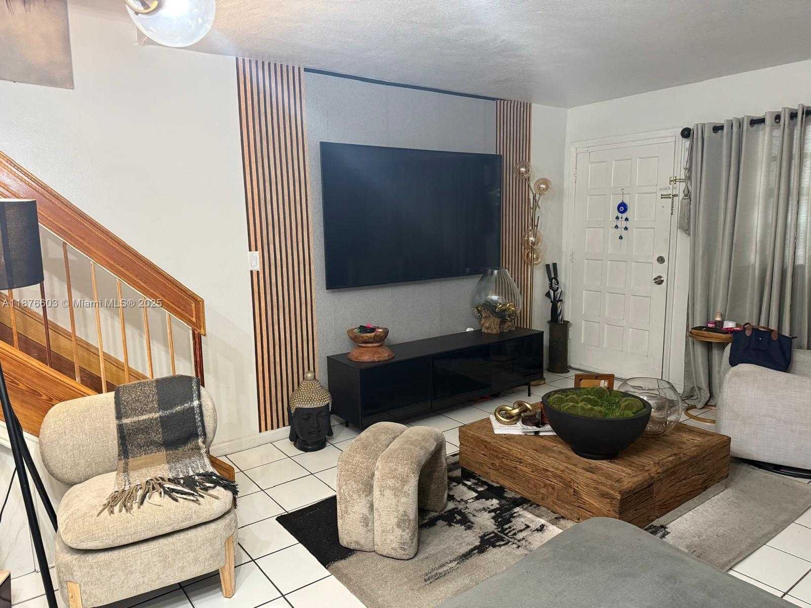 Small Image of 1279 WEST 51ST PL #B-13, Hialeah Number 3