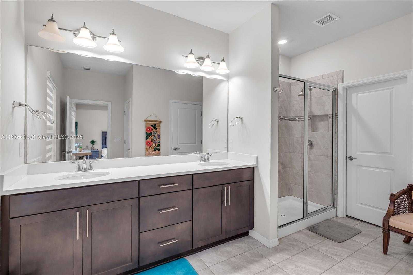 Small Image of 4754 EUCALYPTUS DR, Hollywood Number 20