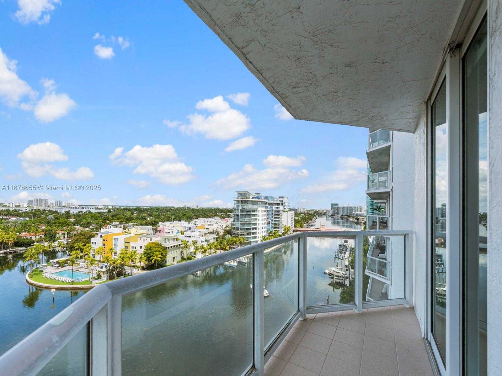 Small Image of 5900 COLLINS AVE #1201, Miami Beach Number 13