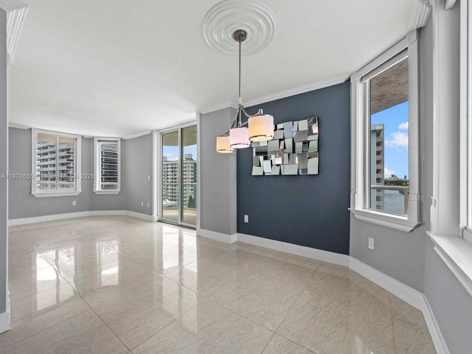 Small Image of 5900 COLLINS AVE #1201, Miami Beach Number 19