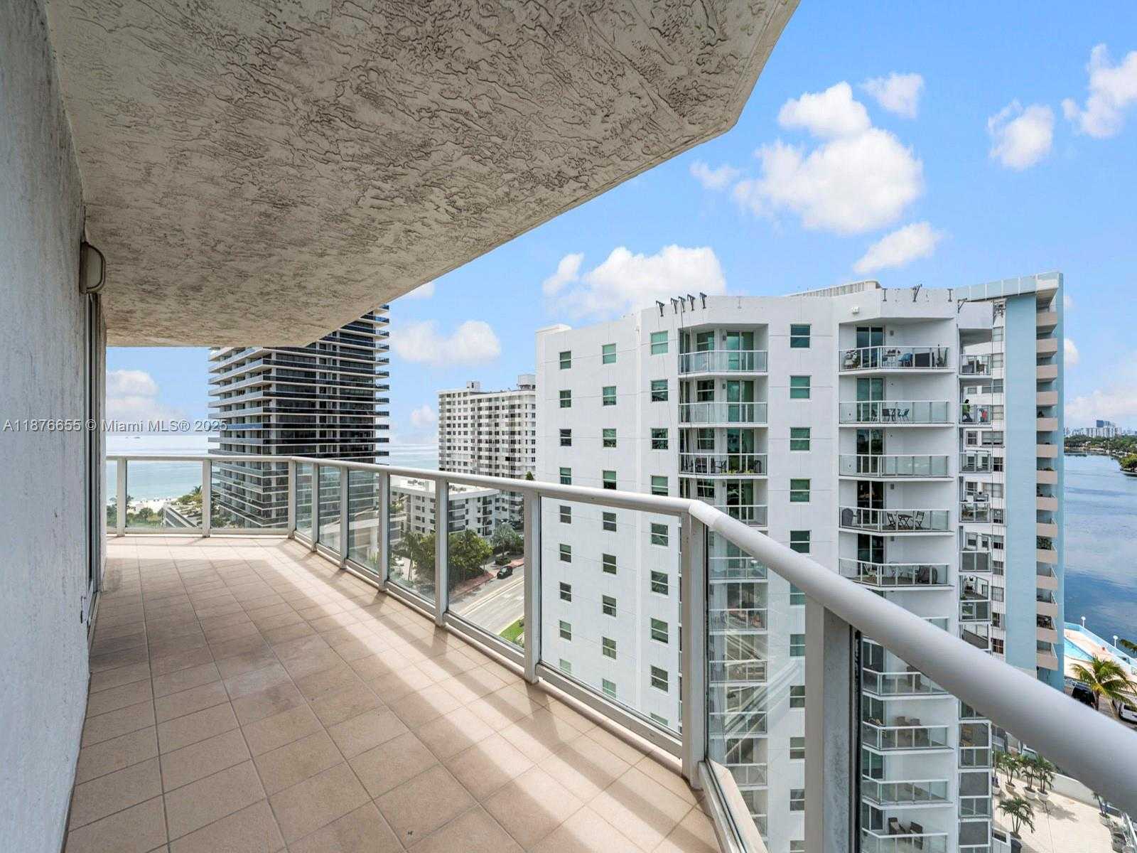 Small Image of 5900 COLLINS AVE #1201, Miami Beach Number 27