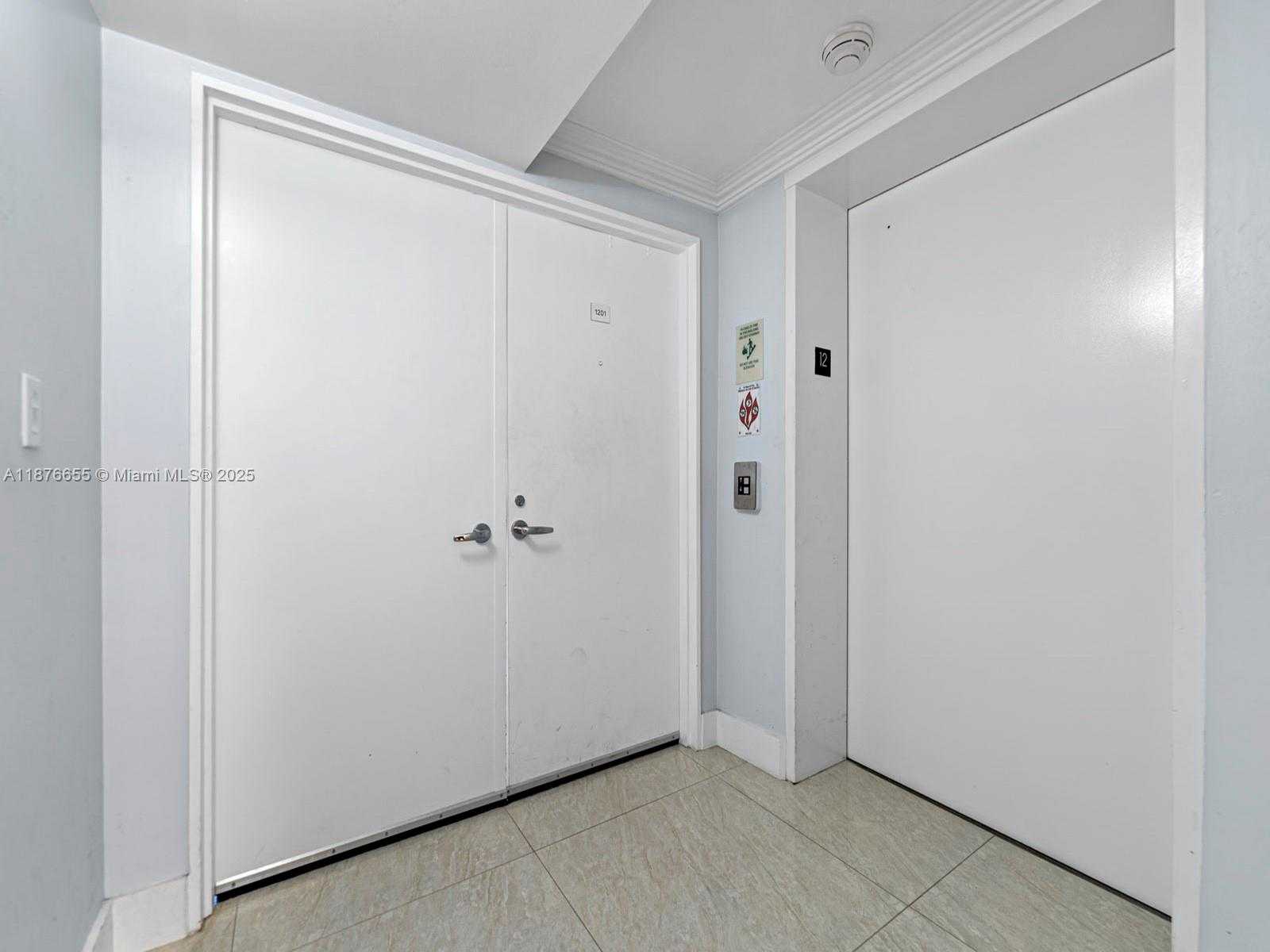 Small Image of 5900 COLLINS AVE #1201, Miami Beach Number 34