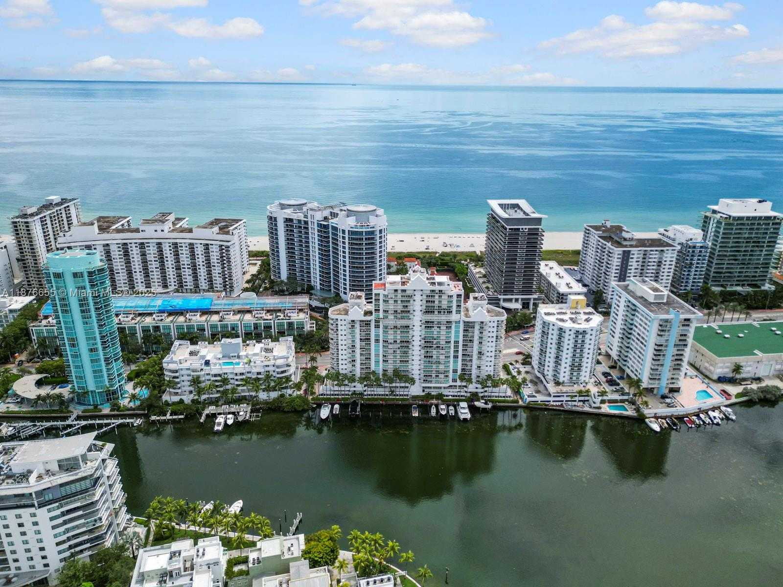 Small Image of 5900 COLLINS AVE #1201, Miami Beach Number 4