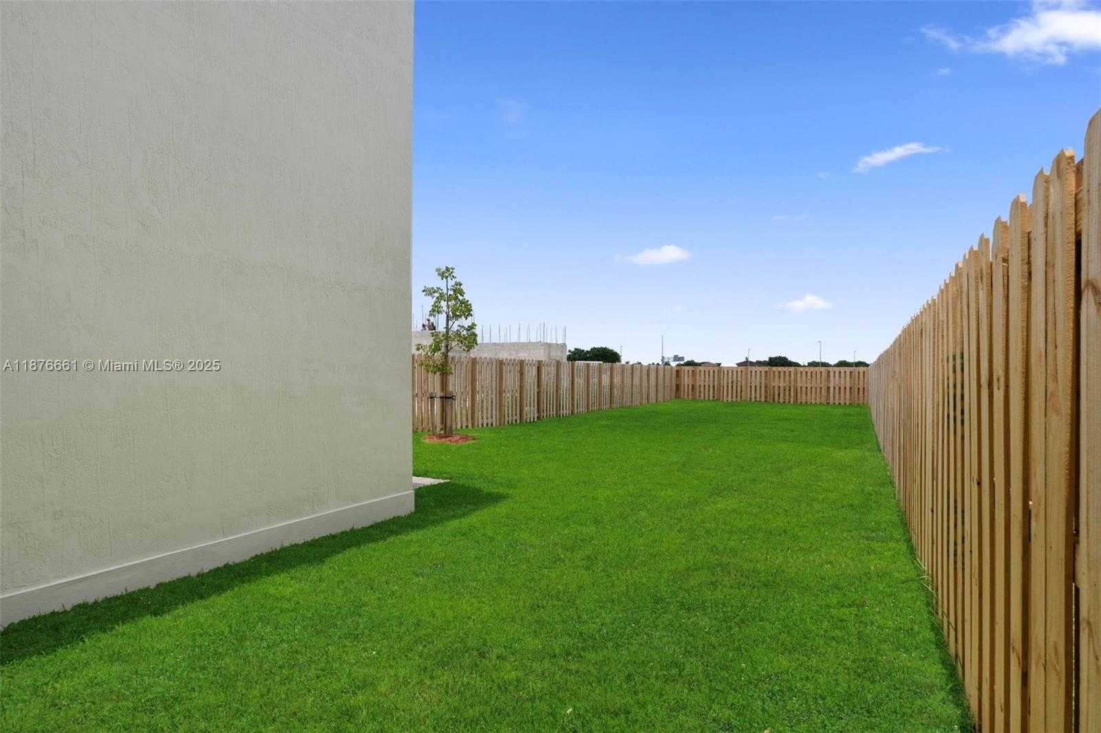 Small Image of 13347 SOUTH WEST 274 ST, Miami Number 41