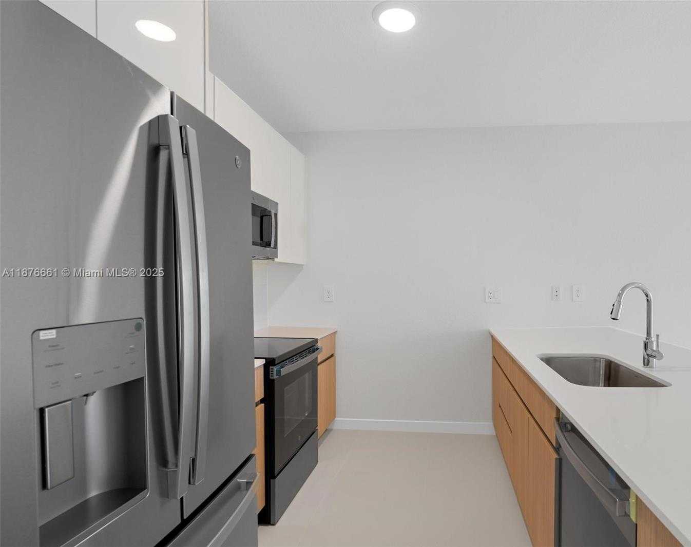 Small Image of 13347 SOUTH WEST 274 ST, Miami Number 6