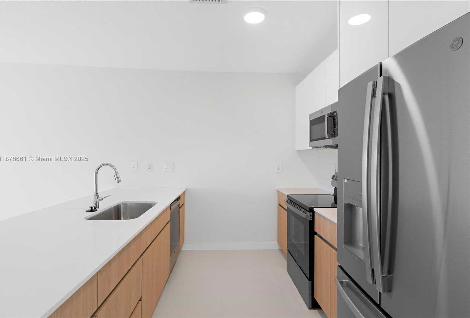 Small Image of 13347 SOUTH WEST 274 ST, Miami Number 8