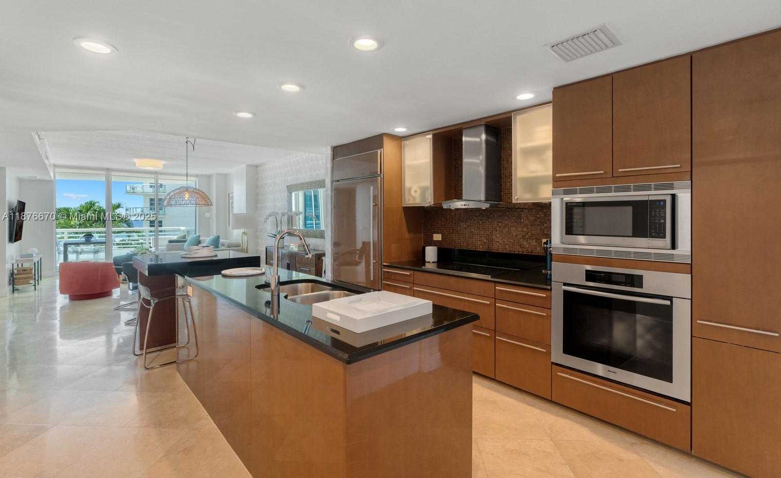 Small Image of 3801 COLLINS AVE #503, Miami Beach Number 13