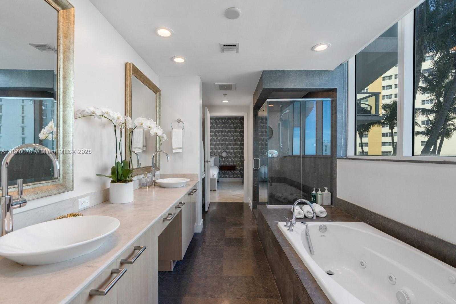 Small Image of 3801 COLLINS AVE #503, Miami Beach Number 6