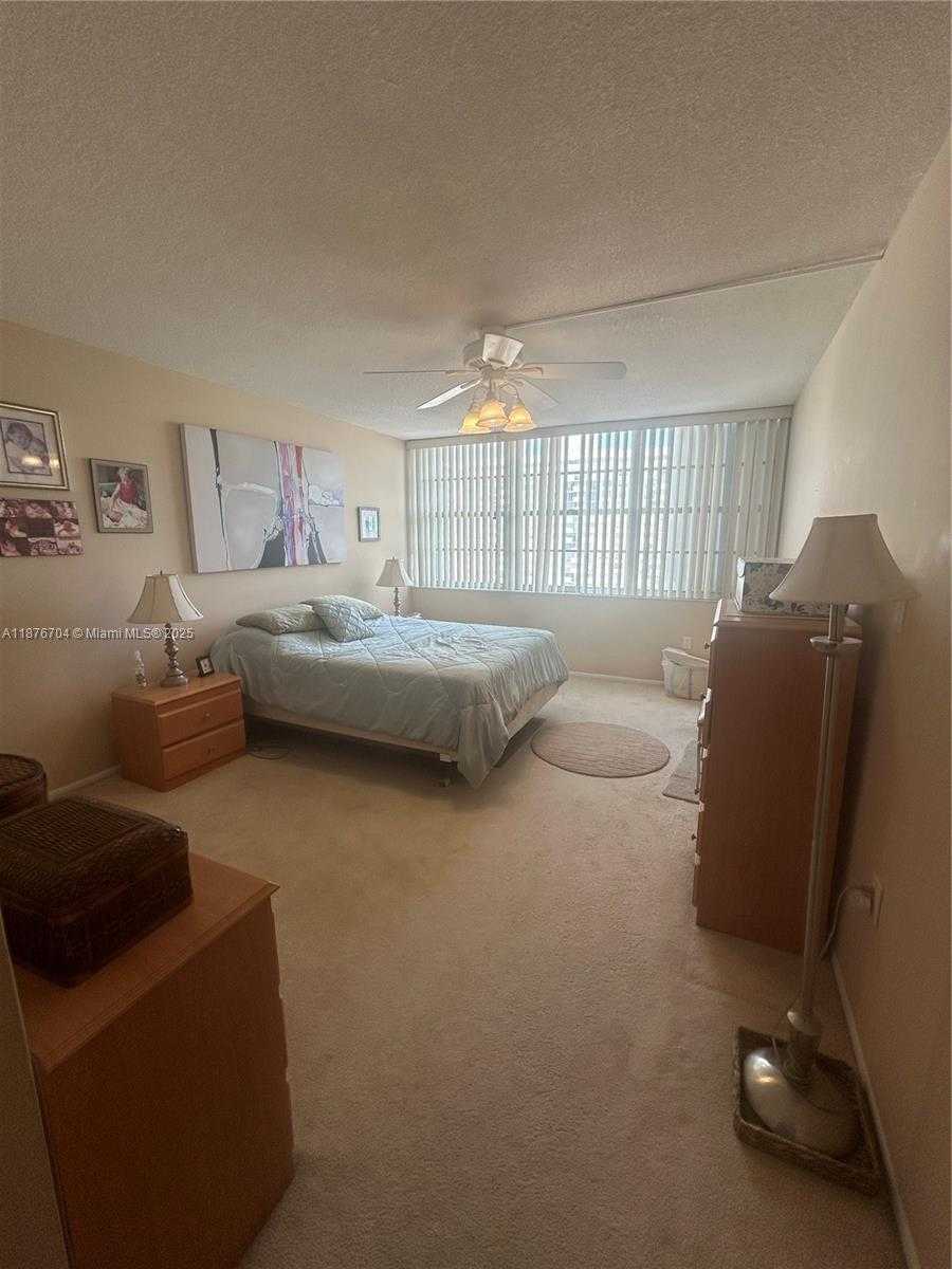 Small Image of 18081 BISCAYNE BLVD #1502-4, Aventura Number 10