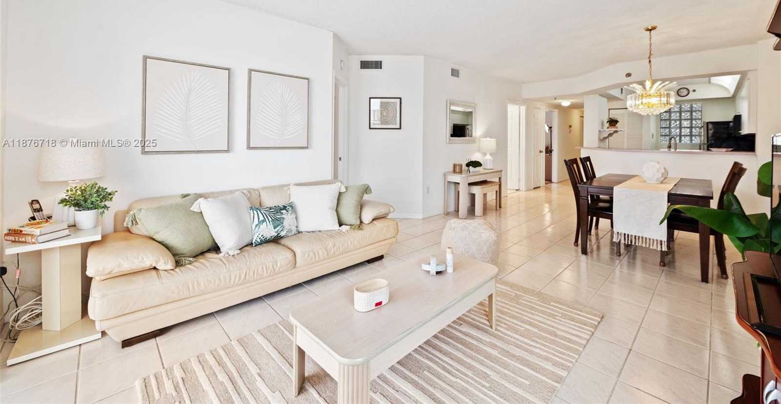 Small Image of 18260 NORTH BAY RD #320, Sunny Isles Beach Number 3