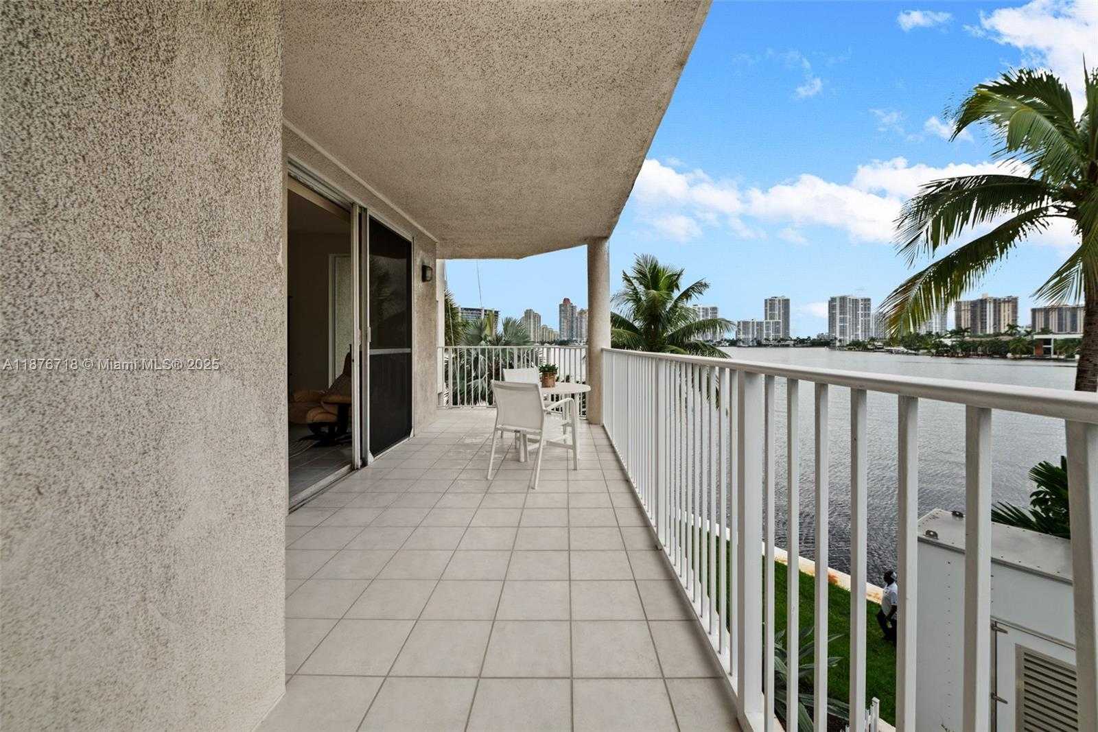 Small Image of 18260 NORTH BAY RD #320, Sunny Isles Beach Number 8