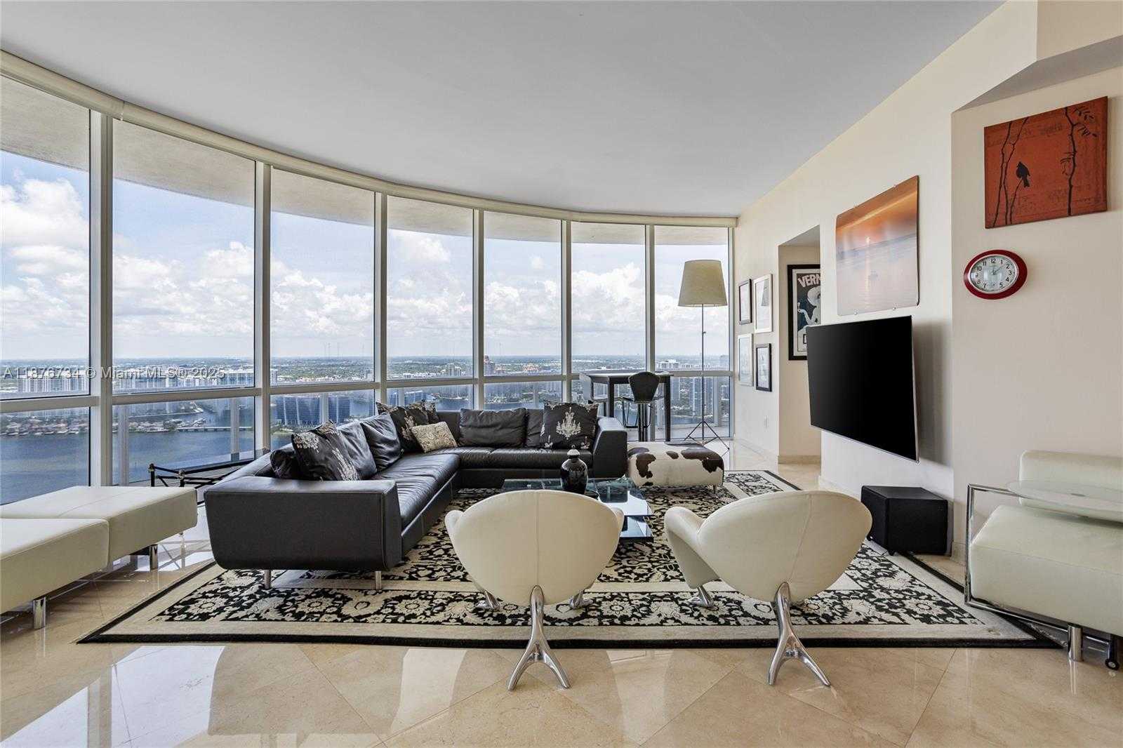 Small Image of 18101 COLLINS AVE #5401, Sunny Isles Beach Number 32